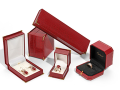 Braccialetto per gioielli unici Orecchini con texture di pelle di coccodrillo rosso