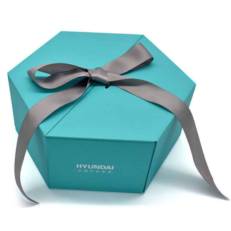 Scatola regalo magnetica esagonale verde con nastro e schiuma inserire foglio di stampa superficie cartone rigido