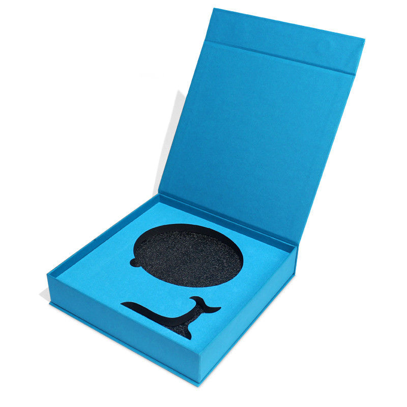 Scatola di imballaggio per regali magnetica blu fatta per prodotti con schiuma e design personalizzato