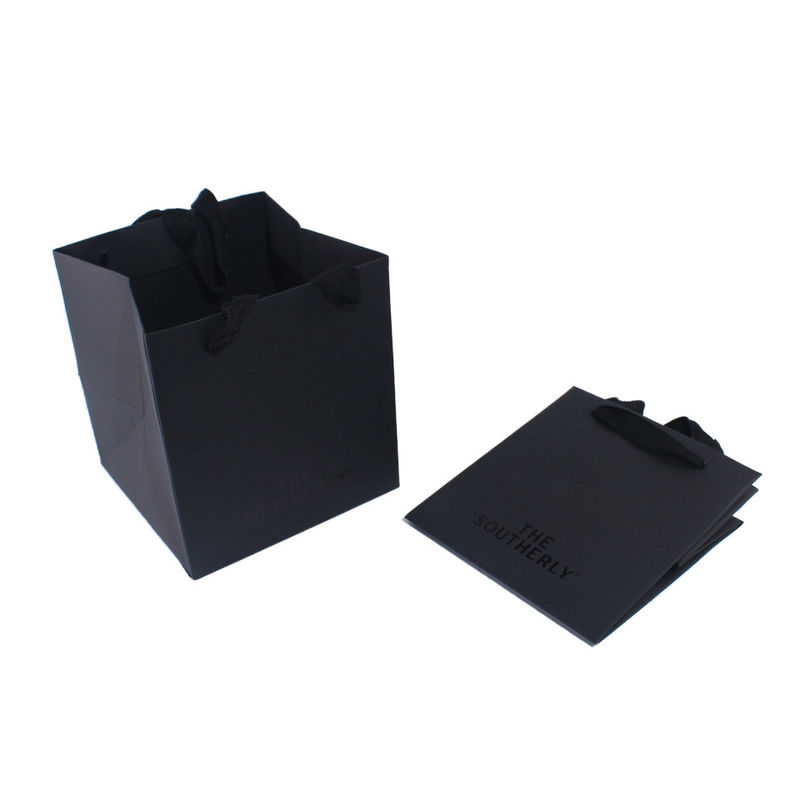 Scatola regalo in cartone di lusso nero con vassoia di miele e candela con inserto di spugna e borsa
