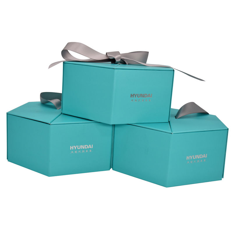 Scatola di imballaggio di forma unica Fashion Desigh Scatola irregolare per gioielli Luxury Makeup Sets Scatola