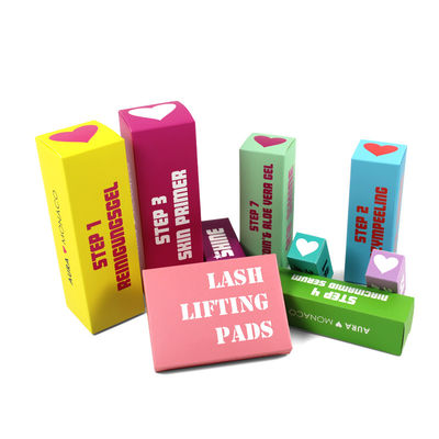 Scatola regalo cosmetica a colori Imballaggio Bottiglie di lozioni di diverse dimensioni Per prodotti per la cura della pelle