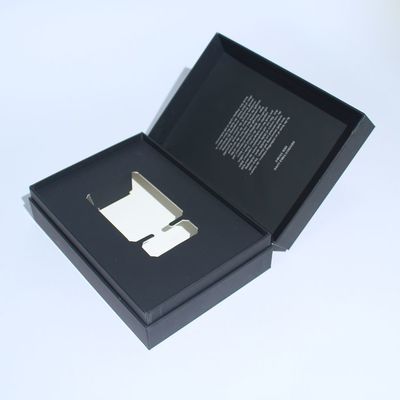 White And Black Perfume Gift Box Piccole scatole di imballaggio adatte per la cura della pelle con logo personalizzato