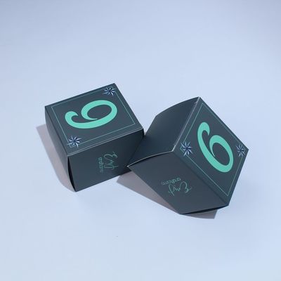 Scatole stampate personalizzate adatte per il Natale Scatole misteriose personalizzate per le cure della pelle fashion desigh